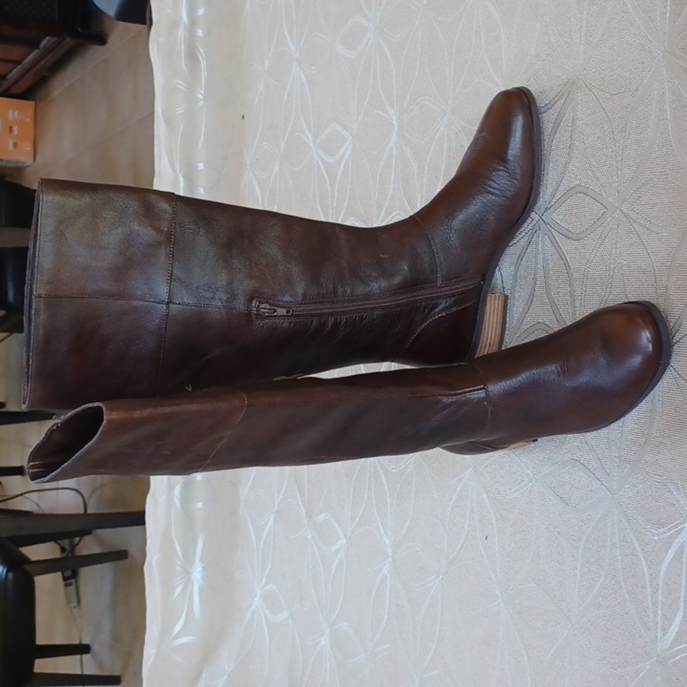 Sole Society Tall Brown Leather Boots!